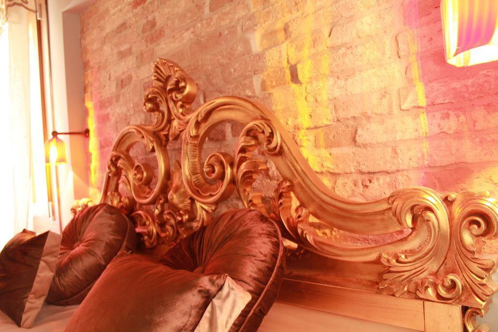 Rosso Charm B&B Venedig Værelse billede